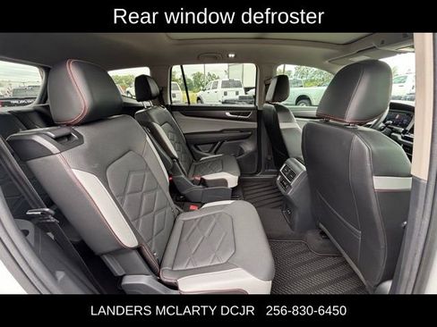 Used 2024 Volkswagen Atlas Peak Edition SE AWD/4WD image 14