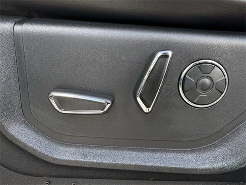 Used 2018 Ford F250 Platinum w/ Platinum Ultimate Package image 28