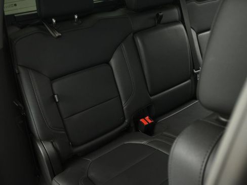 Used 2021 GMC Sierra 1500 SLT w/ SLT Convenience Package AWD/4WD image 59