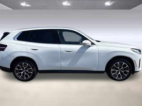 Used 2025 BMW X3 xDrive30i w/ Convenience Package image 8