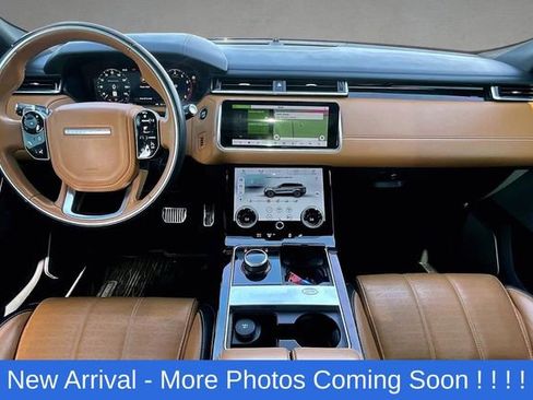 Used 2019 Land Rover Range Rover Velar R-Dynamic SE AWD/4WD image 12