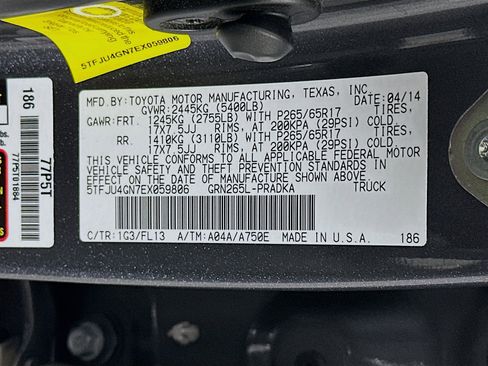 Used 2014 Toyota Tacoma PreRunner w/ TRD Sport Package RWD image 12