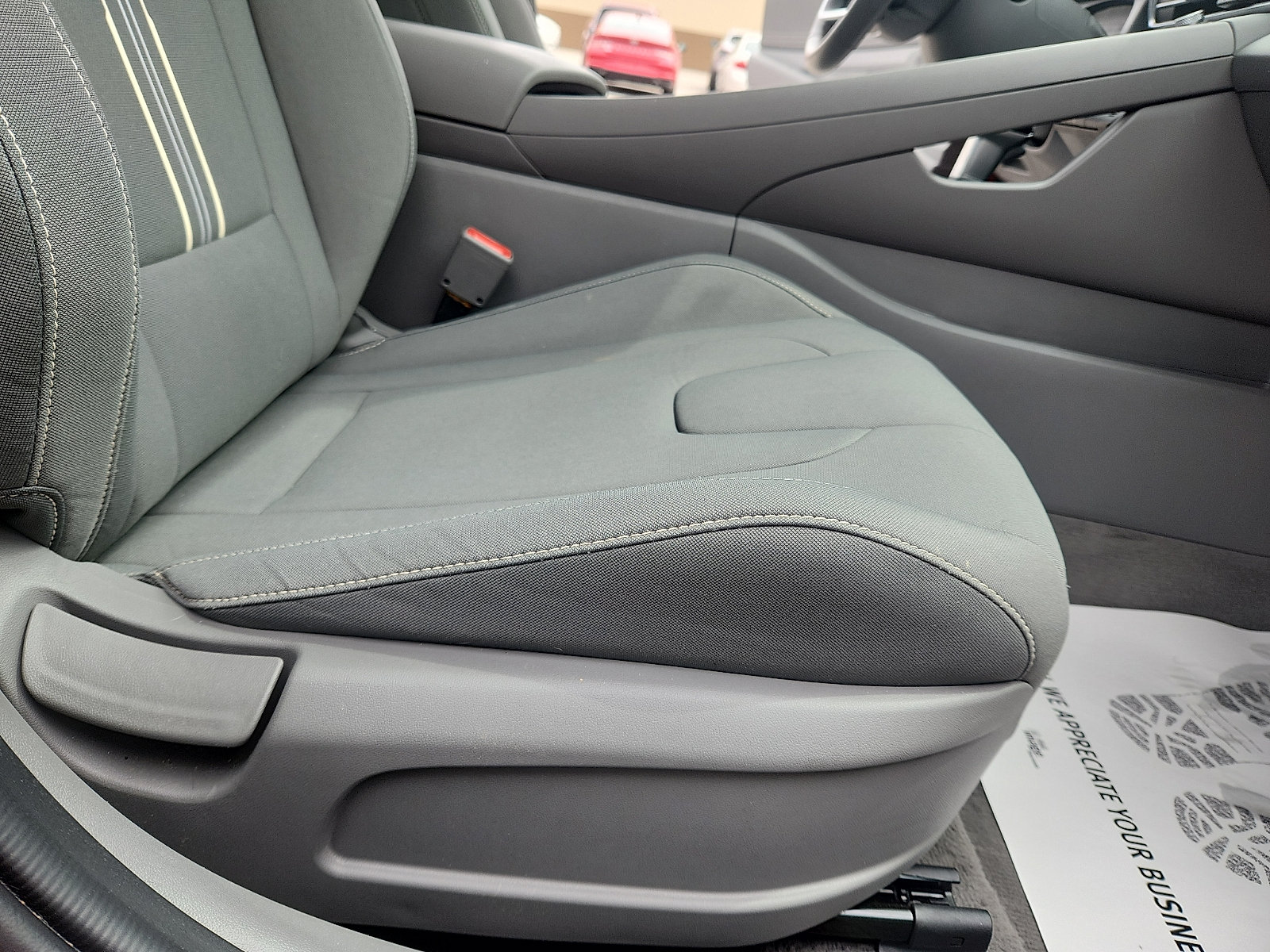 Used 2024 Hyundai Elantra SEL w/ Convenience Package FWD image 33
