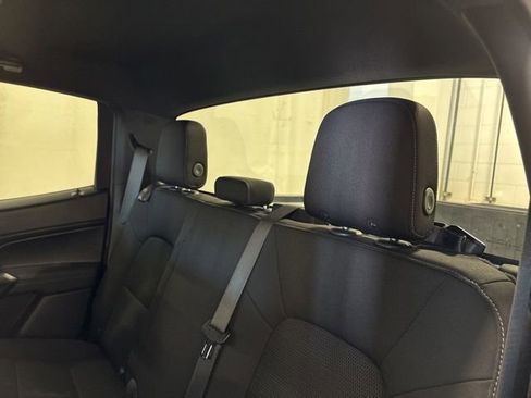 Used 2024 Chevrolet Colorado LT RWD image 33
