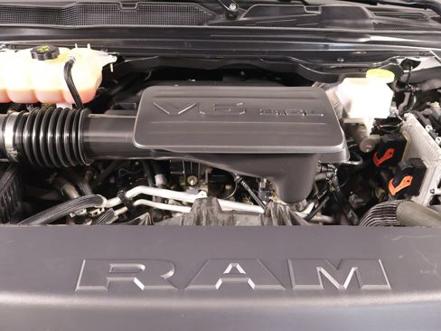 Used 2019 RAM 1500 Big Horn AWD/4WD image 20