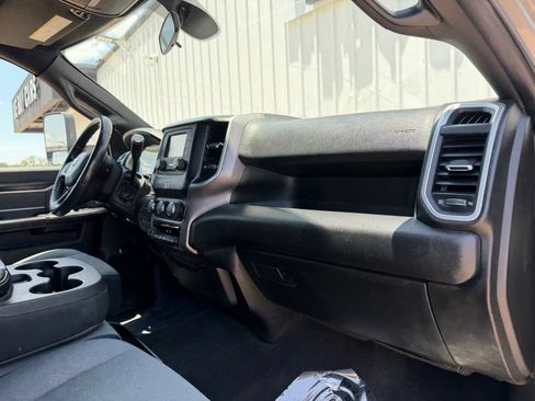 Used 2021 RAM 2500 Big Horn AWD/4WD image 16