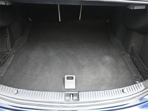 Used 2019 Mercedes-Benz C 300 Sedan image 29