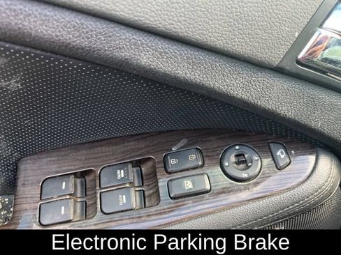 Used 2013 Kia Optima SX w/ Limited Pkg FWD image 16