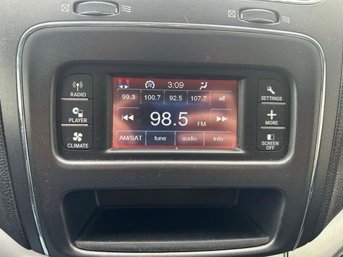 Used 2013 Dodge Journey SXT w/ Flexible Seating Group FWD image 23