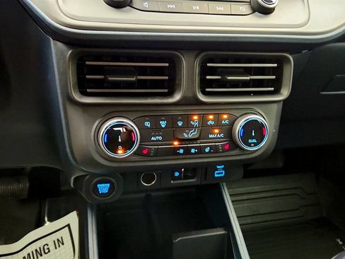Used 2023 Ford Maverick Lariat w/ Lariat Luxury Package FWD image 20