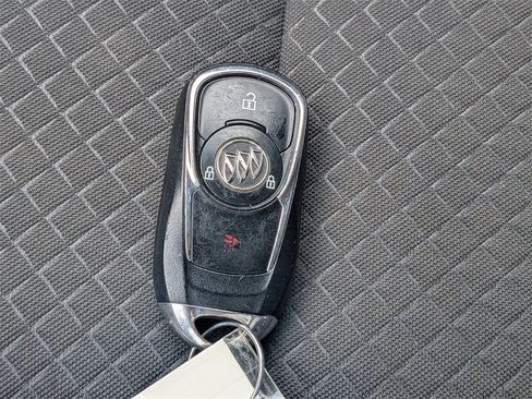 Used 2017 Buick Encore Preferred image 33