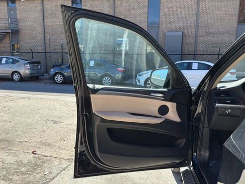 Used 2013 BMW X5 xDrive35i image 12