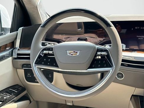 New 2026 Cadillac Escalade Platinum Luxury AWD/4WD image 5