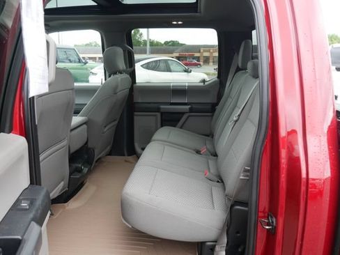 Used 2018 Ford F150 XLT w/ Equipment Group 302A Luxury AWD/4WD image 27