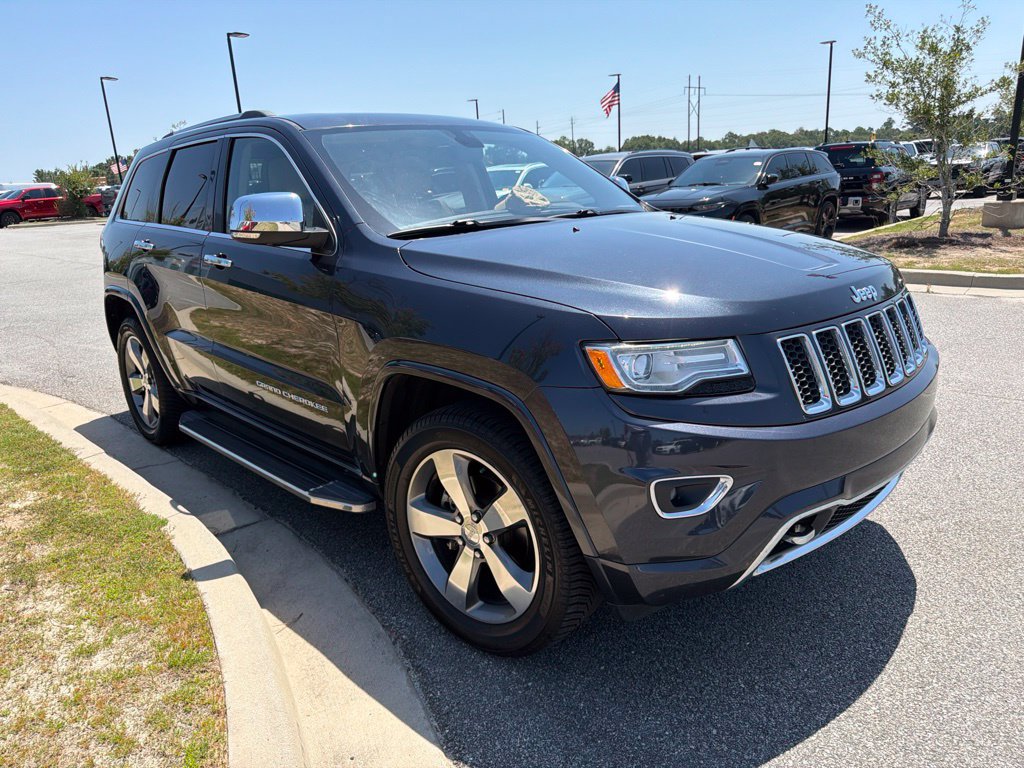 Used 2015 Jeep Grand Cherokee Overland AWD/4WD image 5