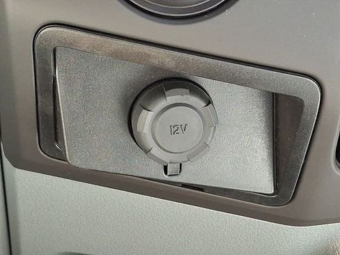 Used 2023 Ford F650 2WD Regular Cab Super Duty image 21