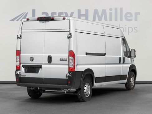 Used 2023 RAM ProMaster 2500 FWD image 2