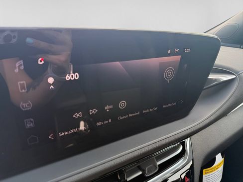 New 2026 Buick Envista Sport Touring w/ Convenience I Package FWD image 20