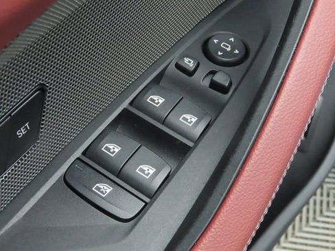 Used 2025 BMW i4 eDrive40 w/ M Sport Package image 24