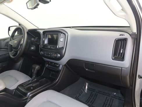 Used 2019 Chevrolet Colorado W/T w/ WT Convenience Package AWD/4WD image 32