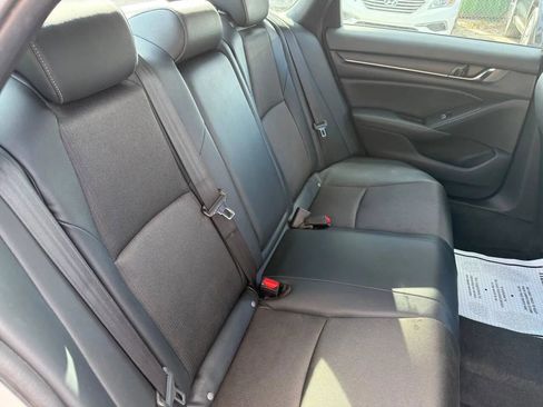 Used 2021 Honda Accord Sport image 8
