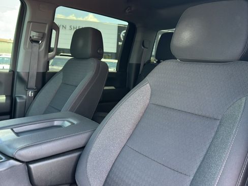 Used 2024 Chevrolet Silverado 2500 Custom w/ Custom Convenience Package AWD/4WD image 14