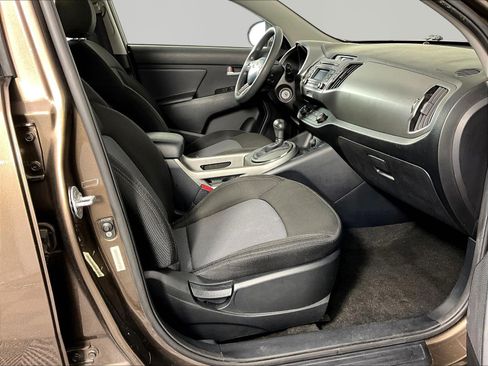Used 2014 Kia Sportage LX FWD image 25