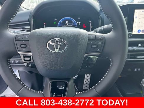 Used 2026 Toyota Camry SE FWD image 19