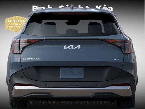 New 2026 Kia Sportage EX image 13