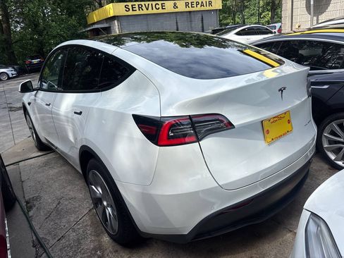 Used 2020 Tesla Model Y Long Range AWD/4WD image 6