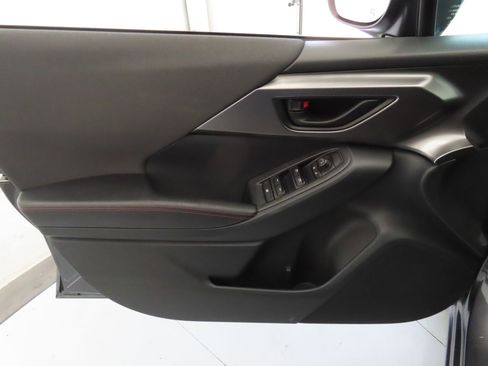 Used 2025 Subaru Impreza 2.0i Sport image 12