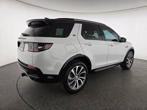 Certified 2024 Land Rover Discovery Sport Dynamic SE AWD/4WD image 2