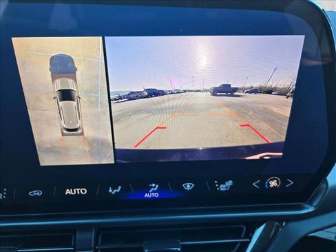 New 2024 Chevrolet Equinox EV RS image 14