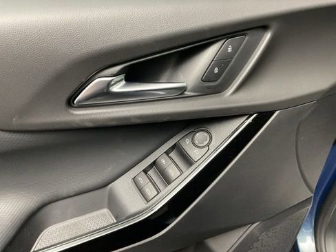 New 2026 Chevrolet Equinox LT w/ LPO, Floor Liner Package AWD/4WD image 10