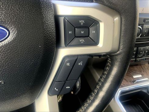 Used 2018 Ford F250 Lariat w/ Lariat Value Package image 20