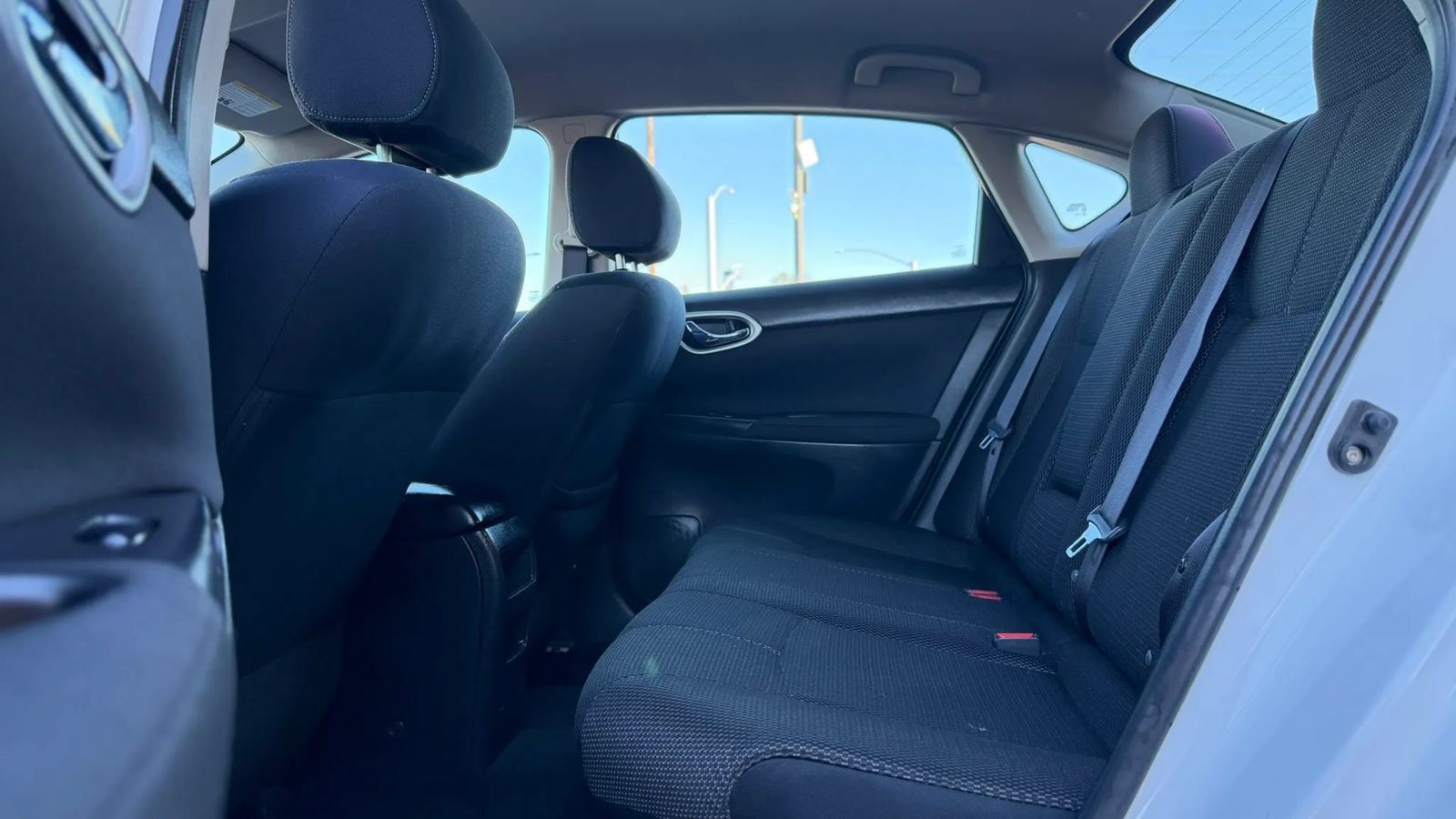 Used 2013 Nissan Sentra S FWD image 11