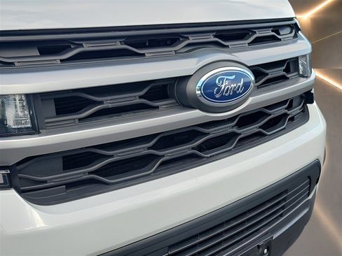 Used 2024 Ford Expedition Max XLT RWD image 26