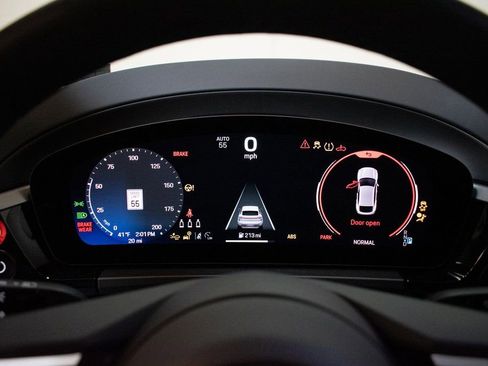 Used 2025 Porsche Macan 4S Electric image 26