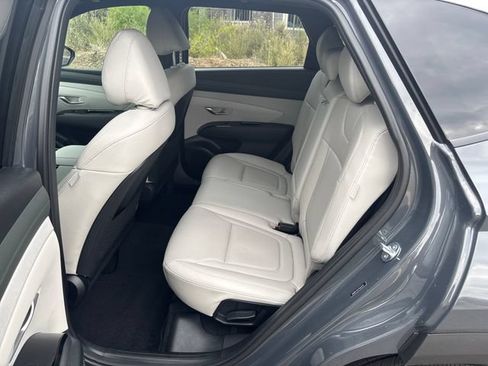 Used 2026 Hyundai Tucson Limited AWD/4WD image 16