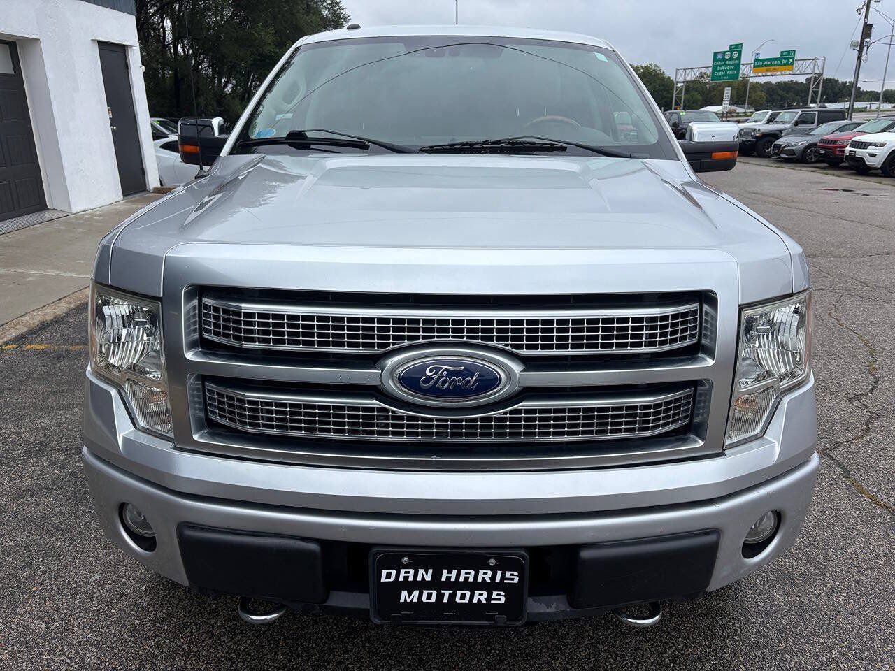 Used 2010 Ford F150 Platinum AWD/4WD image 4