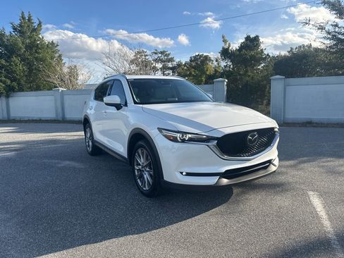 Used 2020 MAZDA CX-5 Grand Touring image 3