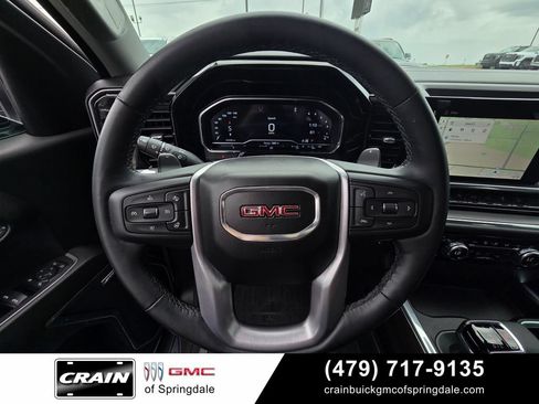 Used 2023 GMC Sierra 1500 SLT w/ SLT Premium Plus Package AWD/4WD image 14