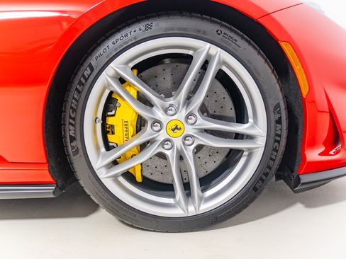 Certified 2023 Ferrari 812 GTS RWD image 24