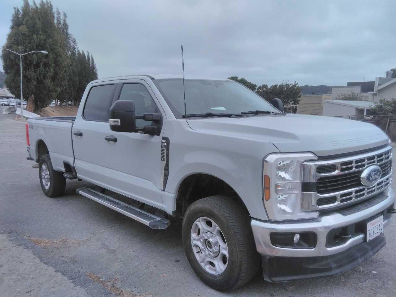 Used 2025 Ford F250 XLT AWD/4WD image 4