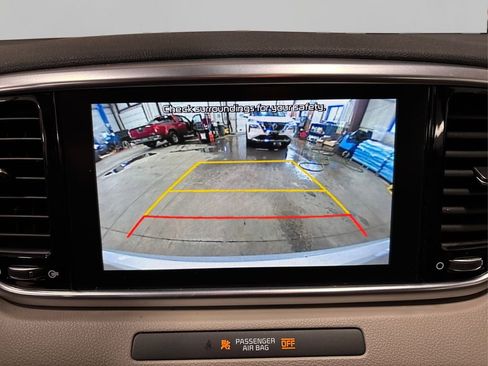 Used 2021 Kia Sportage EX image 28