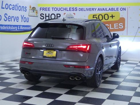 Used 2024 Audi SQ5 Premium Plus w/ Premium Plus Package AWD/4WD image 8