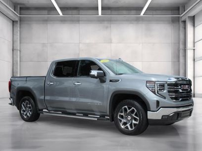 Used 2025 GMC Sierra 1500 SLT w/ SLT Premium Plus Package