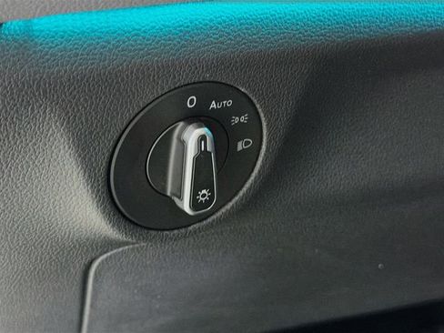 New 2026 Volkswagen Jetta SEL image 10