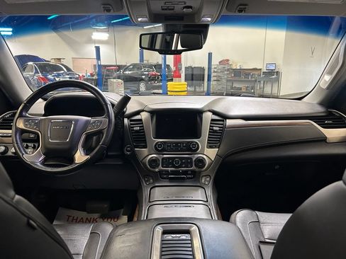 Used 2019 GMC Yukon Denali w/ Denali Ultimate Package AWD/4WD image 12