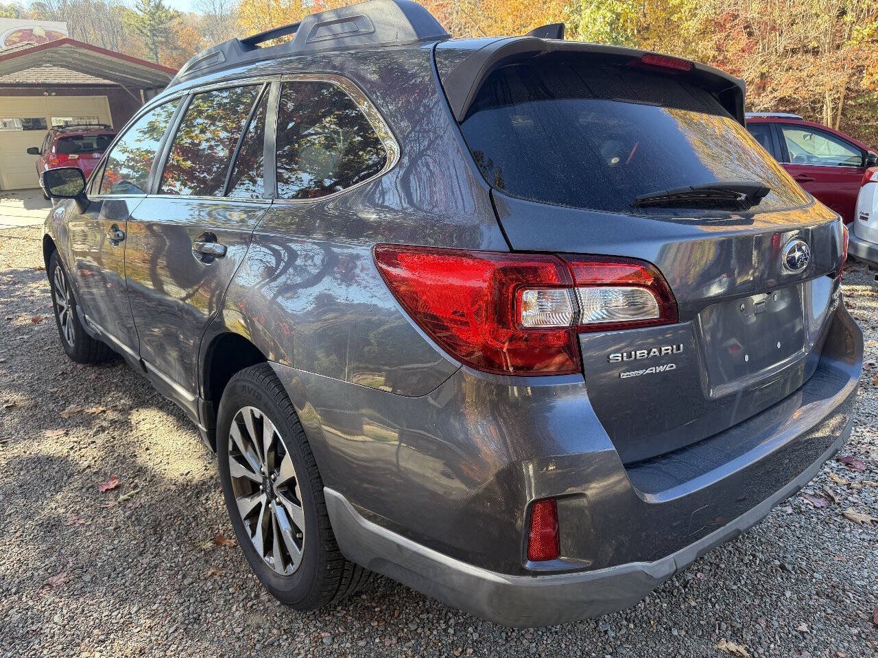 Used 2016 Subaru Outback 3.6R Limited AWD/4WD image 12